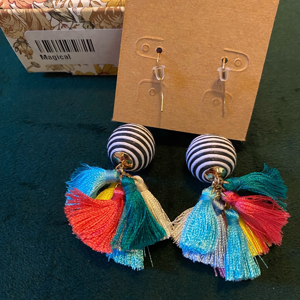 Plunder Magical earrings. Colorful and fun with tassels. NEW in pouch - Picture 2 of 2
